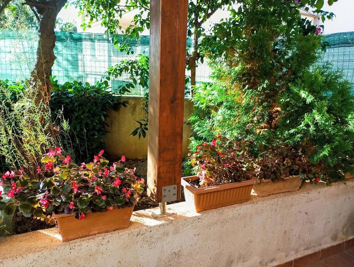 Vacation House Ana Liznjan 0*,  Croatia