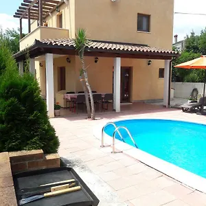 Apartment Vacation Licinius, Ližnjan